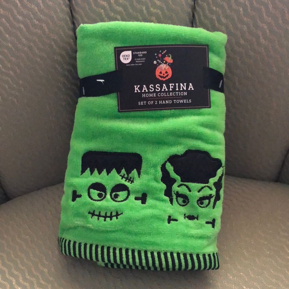 Kassafina Green Halloween Frankenstein Hand Towels - Set of 2